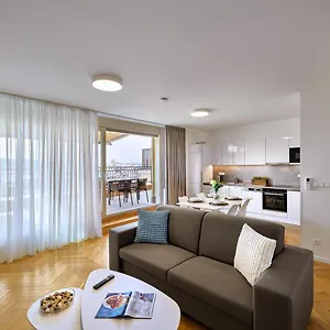 Downtown Rubesova 4* Prague